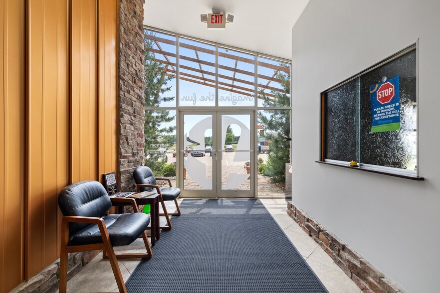 1 Hedstrom Dr, Ashland, OH à louer - Photo de l’immeuble – Image 2 sur 27