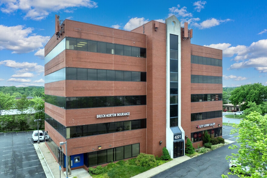 4221 Walney Rd, Chantilly, VA à louer - Photo principale – Image 1 sur 105