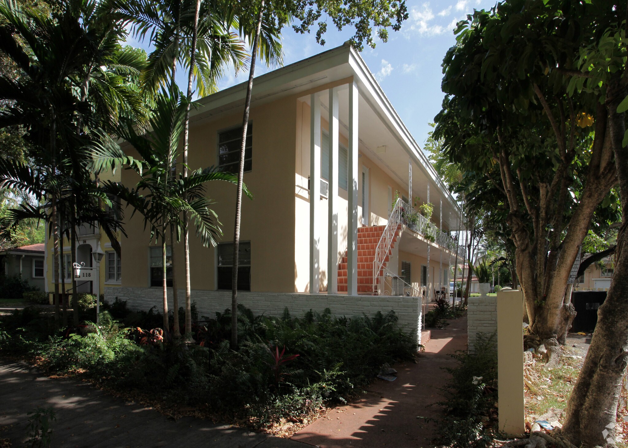 118 Antilla Ave, Coral Gables, FL à vendre Photo principale– Image 1 sur 5