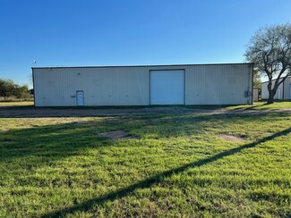 Plus de détails pour 54 Bubba Palmer Rd, Cuero, TX - Industriel/Logistique à vendre