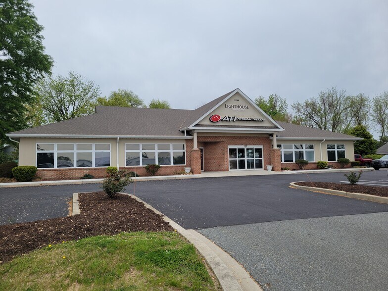1288 S Governors Ave, Dover, DE à louer - Photo principale – Image 1 sur 17