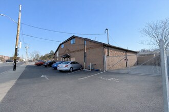 20 Lechmere St, Revere, MA à louer Photo intérieure– Image 1 sur 10