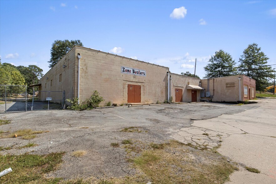 987 Hollywood Rd NW, Atlanta, GA à vendre - Photo de l’immeuble – Image 3 sur 31