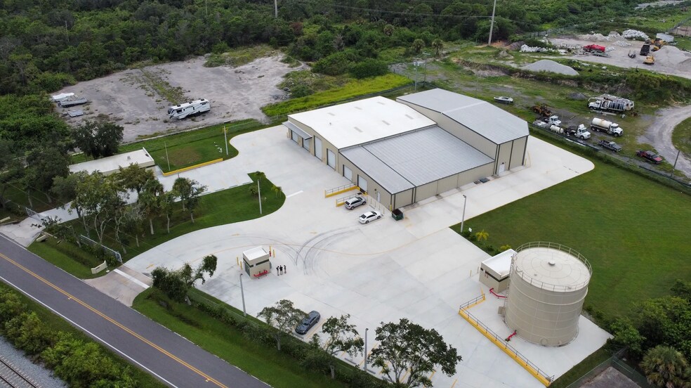 4460 Old Dixie Hwy, Grant, FL à vendre - Photo de l’immeuble – Image 3 sur 9