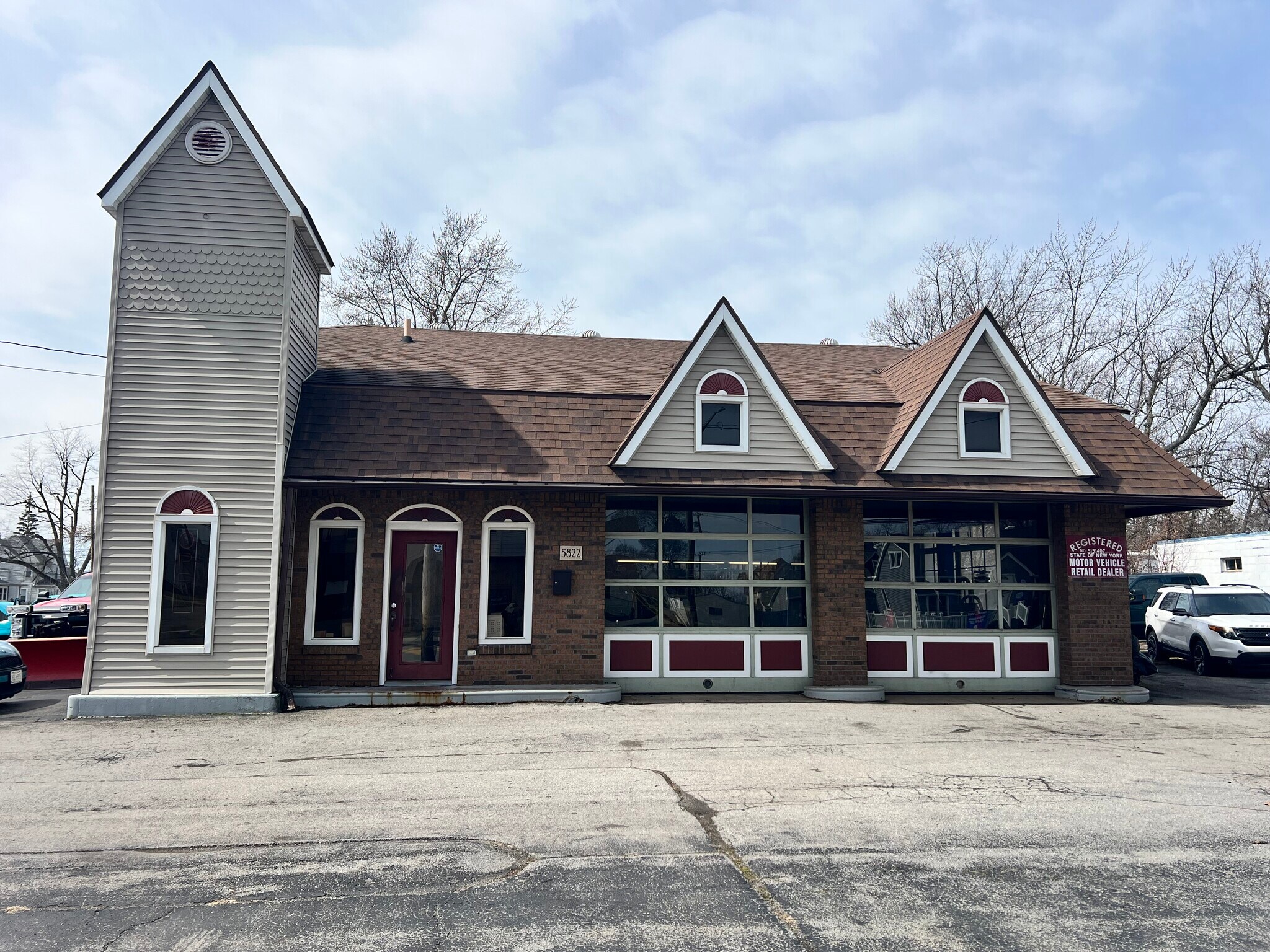 5822 Transit Rd, Depew, NY à vendre Photo principale– Image 1 sur 10
