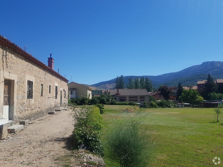 Terrain dans Real Sitio de San Ildefonso, Segovia à vendre - Photo principale – Image 1 sur 10