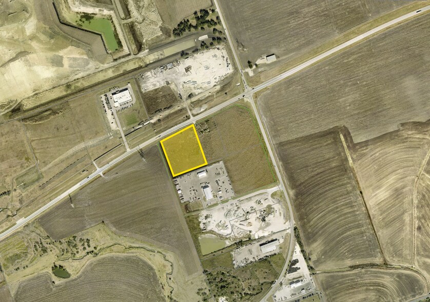 8181 Chandler Rd, Hutto, TX à vendre - Photo principale – Image 1 sur 3