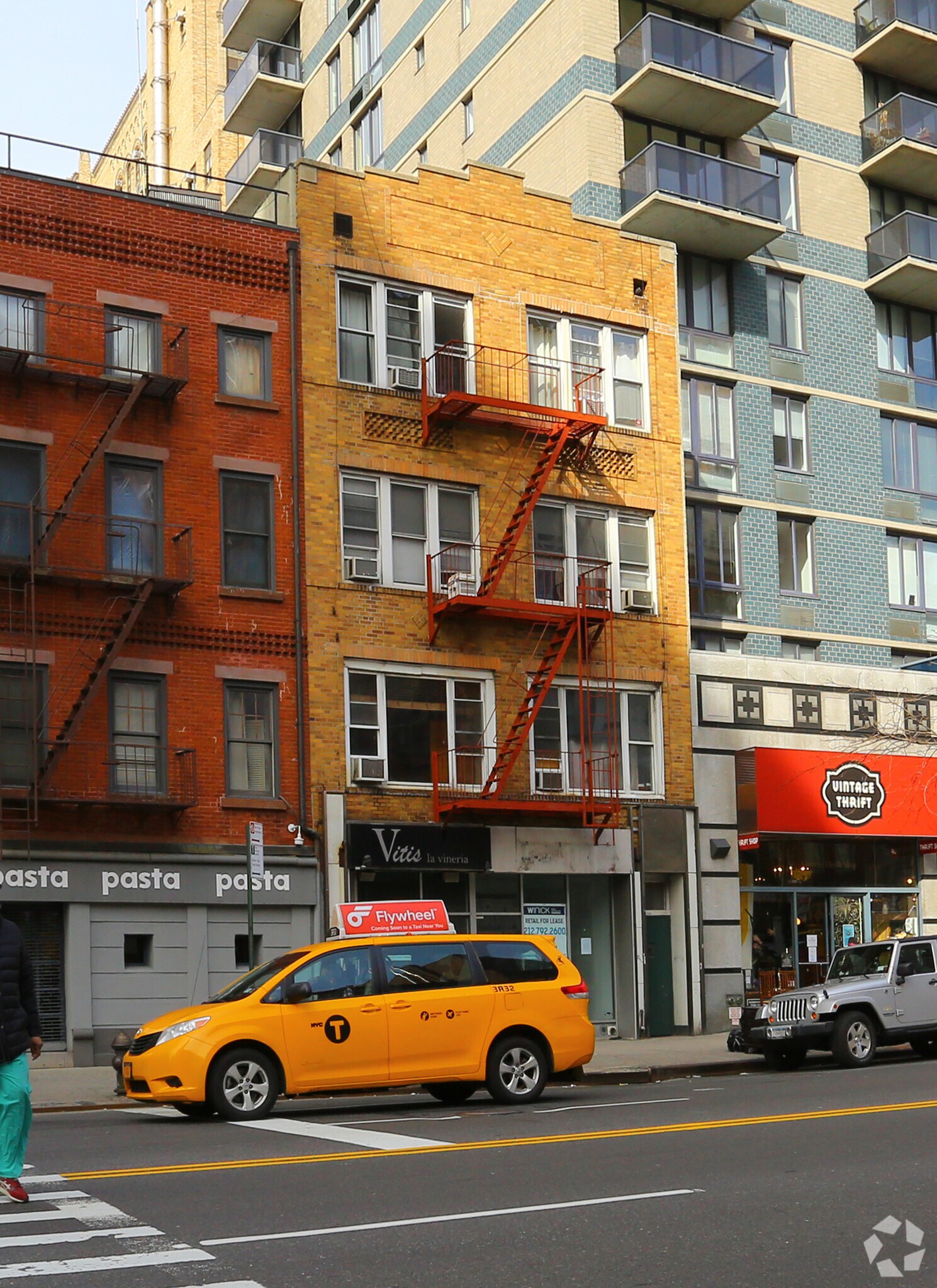284 Third Ave, New York, NY à louer Photo de l’immeuble– Image 1 sur 3