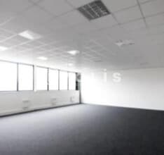 Local d’activités dans Lisses à louer Photo intérieure– Image 2 sur 2