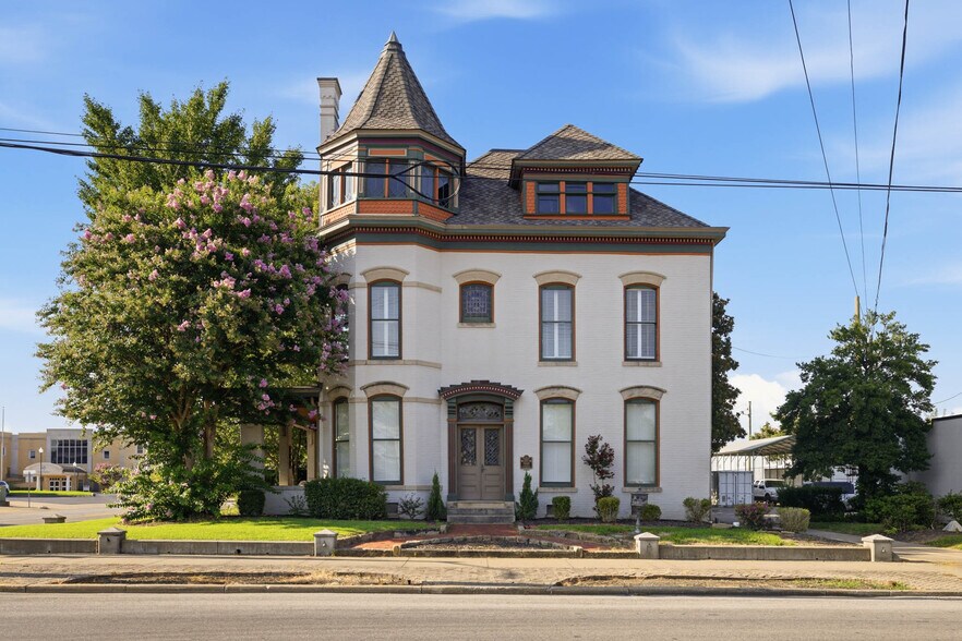 303 E 4th St, Owensboro, KY à vendre - Photo de l’immeuble – Image 1 sur 32