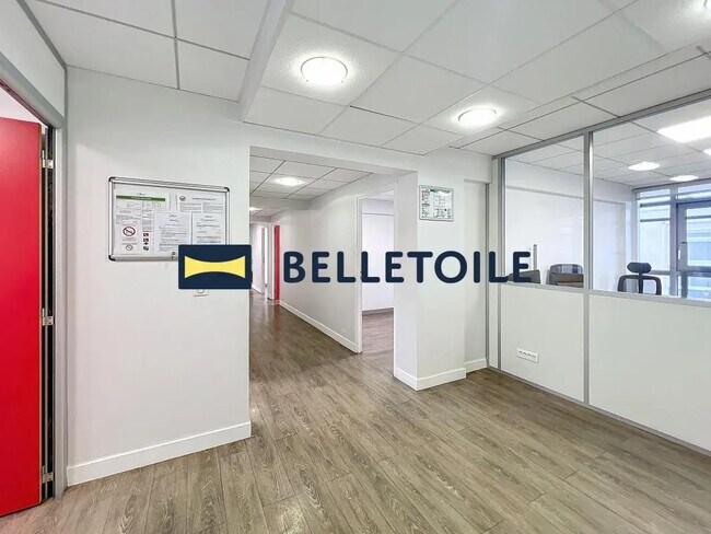 Plus de détails pour Bureau à louer