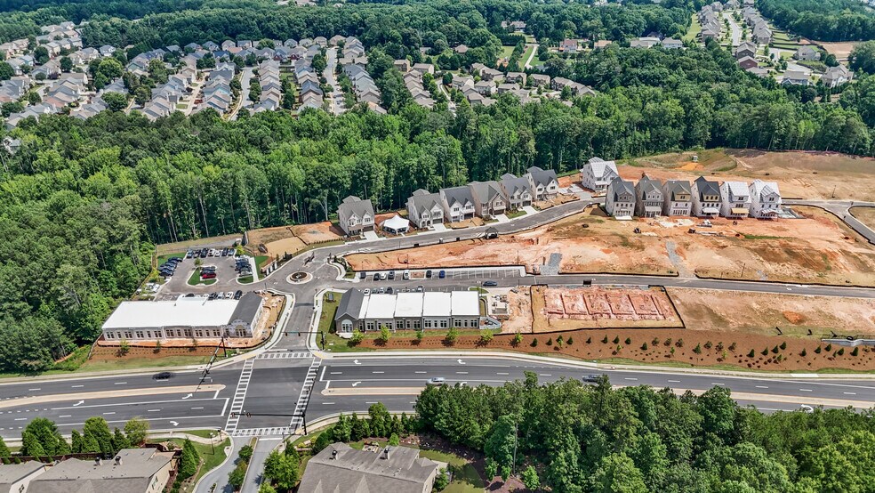 3710 Mathis Airport Pky, Suwanee, GA à vendre - Photo de l’immeuble – Image 3 sur 6