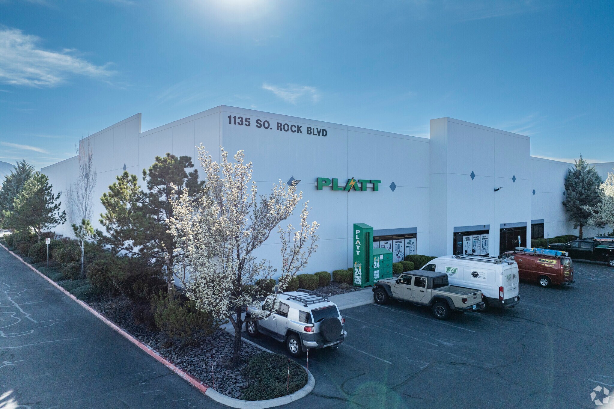 1135 S Rock Blvd, Reno, NV à louer Photo principale– Image 1 sur 5