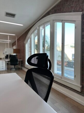 Plus de détails pour 1501 N Cahuenga Blvd, Los Angeles, CA - Coworking à louer