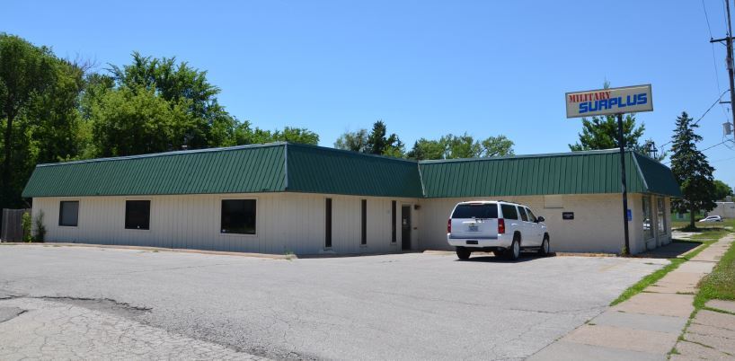 1202 Army Post Rd, Des Moines, IA à vendre Photo principale– Image 1 sur 2