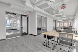 112 N Central Ave, Phoenix, AZ à louer Photo intérieure– Image 1 sur 8