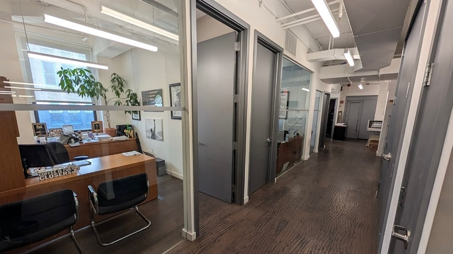 44 E 32nd St, New York, NY à louer Photo principale– Image 1 sur 10