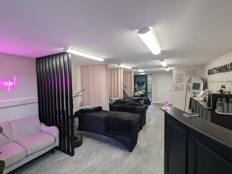 12 Ladymead, Guildford à louer - Photo de l’immeuble – Image 3 sur 3