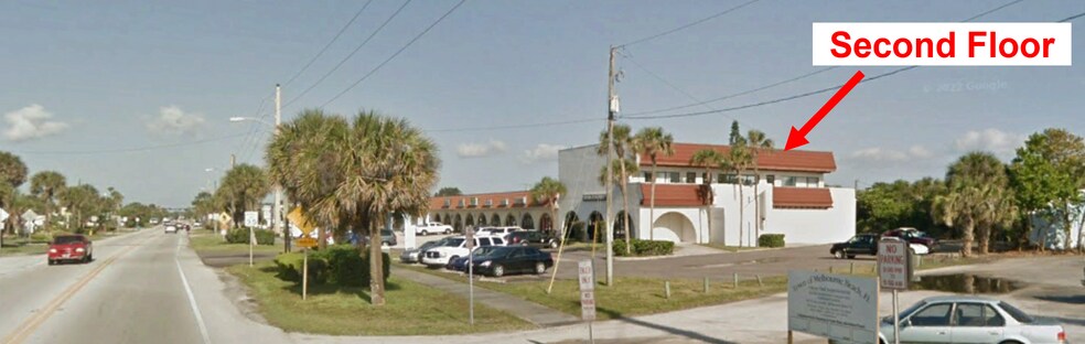 200 Ocean Ave, Melbourne Beach, FL à louer - Photo de l’immeuble – Image 3 sur 7
