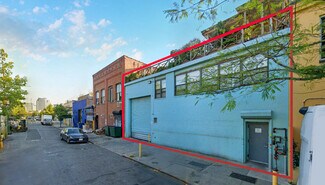 Plus de détails pour 56 Dobbin St, Brooklyn, NY - Industriel/Logistique à louer