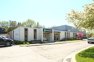 Plus de détails pour 17000 Northville Rd, Northville, MI - Industriel/Logistique à louer