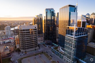 400 3rd Ave SW, Calgary, AB - VUE AÉRIENNE  vue de carte