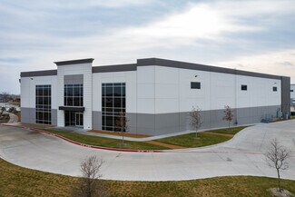 Plus de détails pour 201 W Everman Pky, Fort Worth, TX - Industriel/Logistique à louer