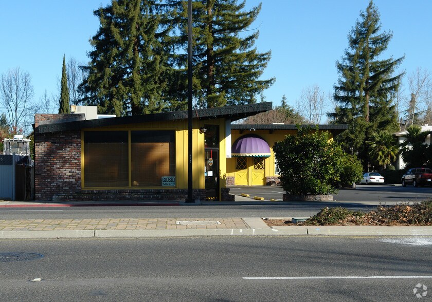 1100 W El Camino Real, Mountain View, CA à louer - Photo de l’immeuble – Image 2 sur 2