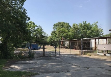 3950 Prescott Rd, Baton Rouge, LA à vendre - Photo de l’immeuble – Image 2 sur 4