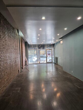 Plus de détails pour 13 Avenue B, New York, NY - Local commercial à louer