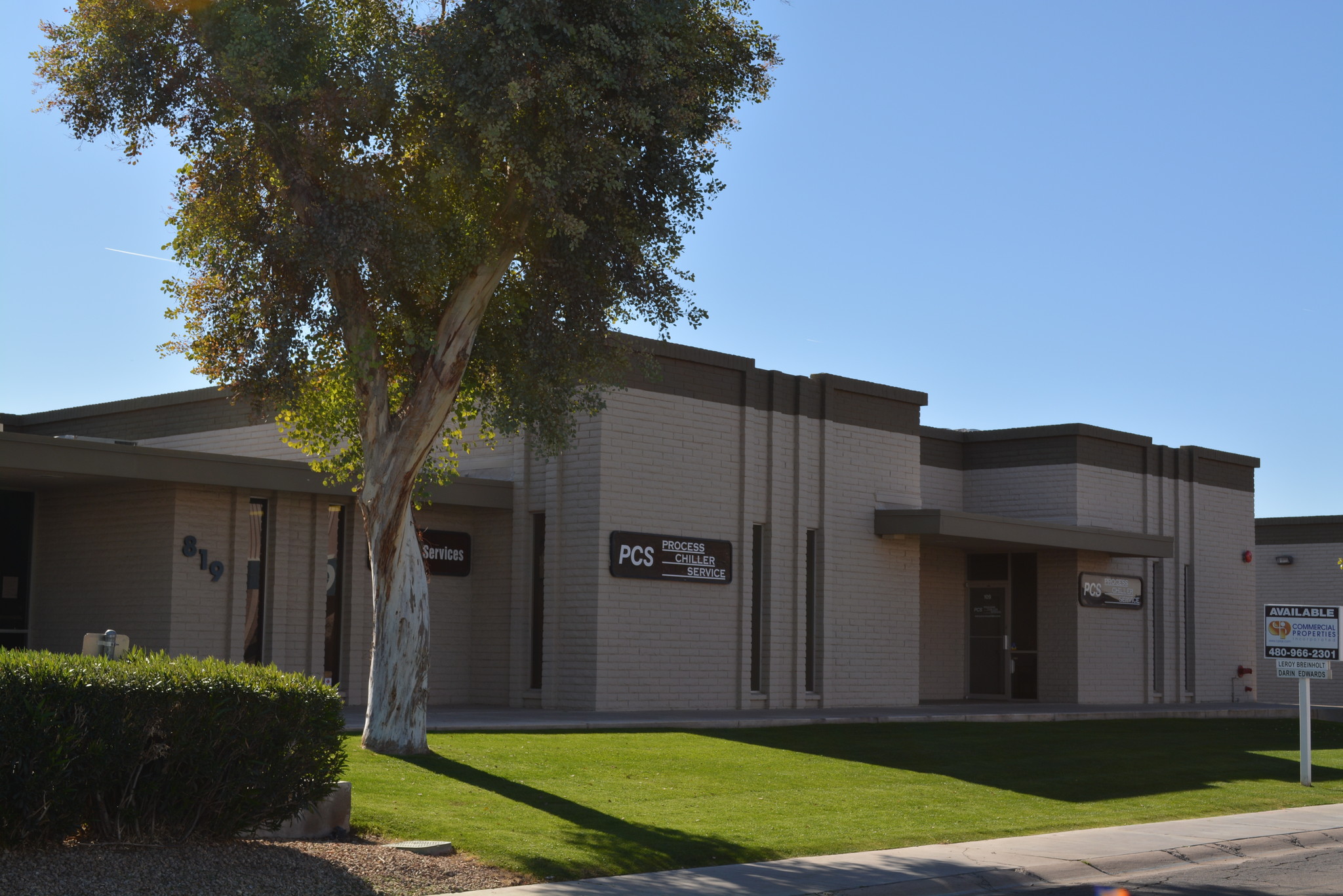 819 W 22nd St, Tempe, AZ à louer Photo de l’immeuble– Image 1 sur 14