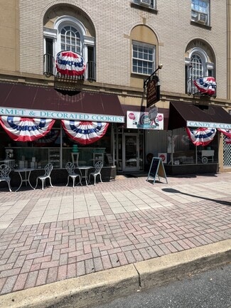 Plus de détails pour 30 E Main St, Ephrata, PA - Différents types d’espaces à louer