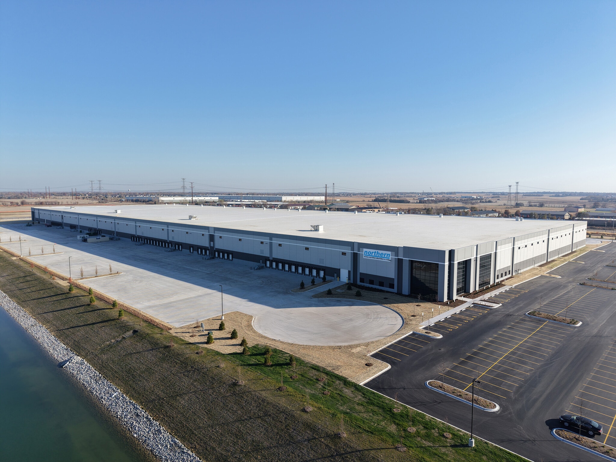 0 Ellis Rd, Joliet, IL à louer Photo de l’immeuble– Image 1 sur 2