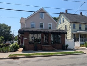 235 Adams St, Newton, MA à louer Photo de l’immeuble– Image 1 sur 9