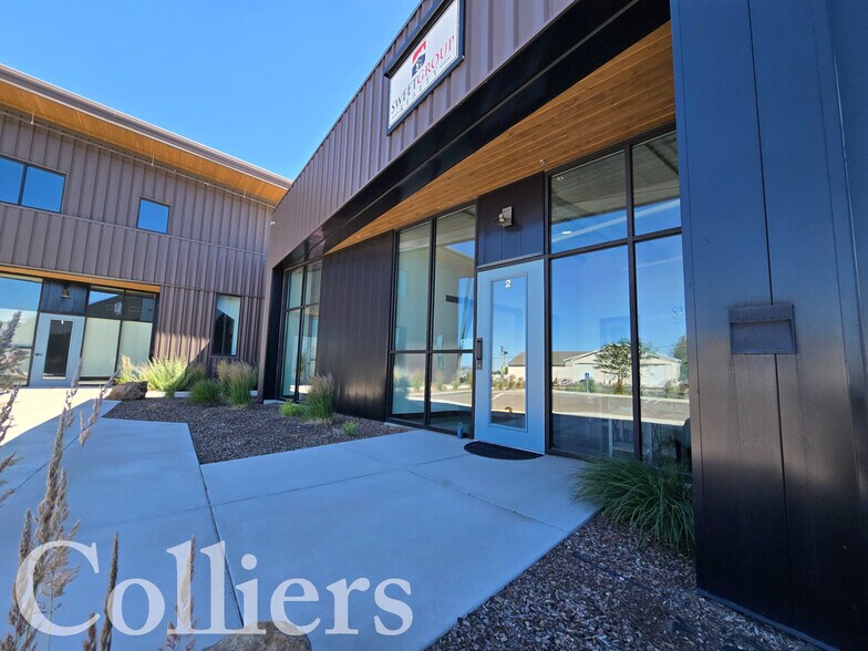 240 Eastland Dr, Twin Falls, ID à louer - Photo de l’immeuble – Image 2 sur 5