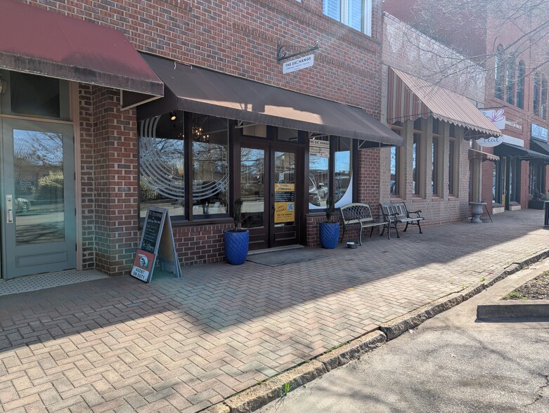 207 W Jefferson St, Madison, GA à louer - Photo de l’immeuble – Image 2 sur 6