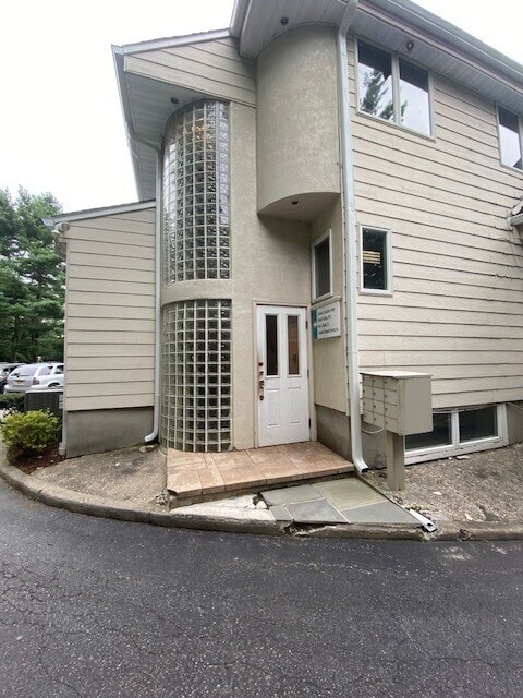 66 Harned Rd, Commack, NY à louer Photo de l’immeuble– Image 1 sur 11
