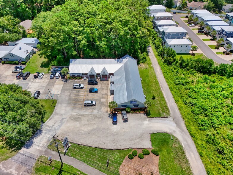 10080 OCEAN Hwy, Pawleys Island, SC à louer - Photo de l’immeuble – Image 3 sur 8