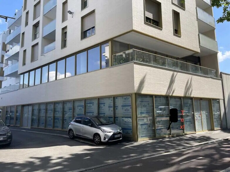 170 Avenue Du Mont Riboudet, Rouen à louer - Photo de l’immeuble – Image 1 sur 4