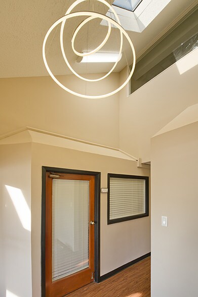 17300 El Camino Real, Houston, TX à louer - Photo intérieure – Image 2 sur 17