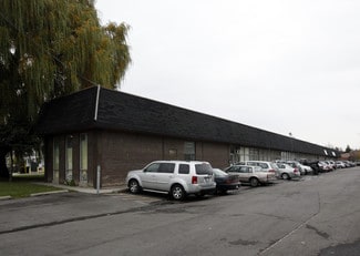 Plus de détails pour 101 Oakdale Rd, Toronto, ON - Industriel/Logistique à louer
