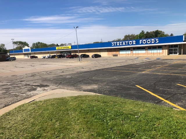 216-236 Pratt St, Streator, IL à louer - Photo de l’immeuble – Image 1 sur 12