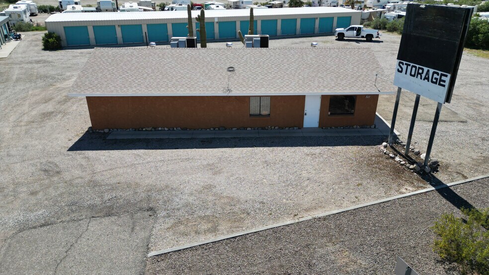 511 E Main St, Quartzsite, AZ à louer - Photo de l’immeuble – Image 2 sur 23