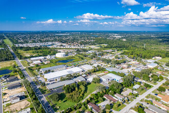 1400 L and R Industrial Blvd, Tarpon Springs, FL - VUE AÉRIENNE  vue de carte - Image1