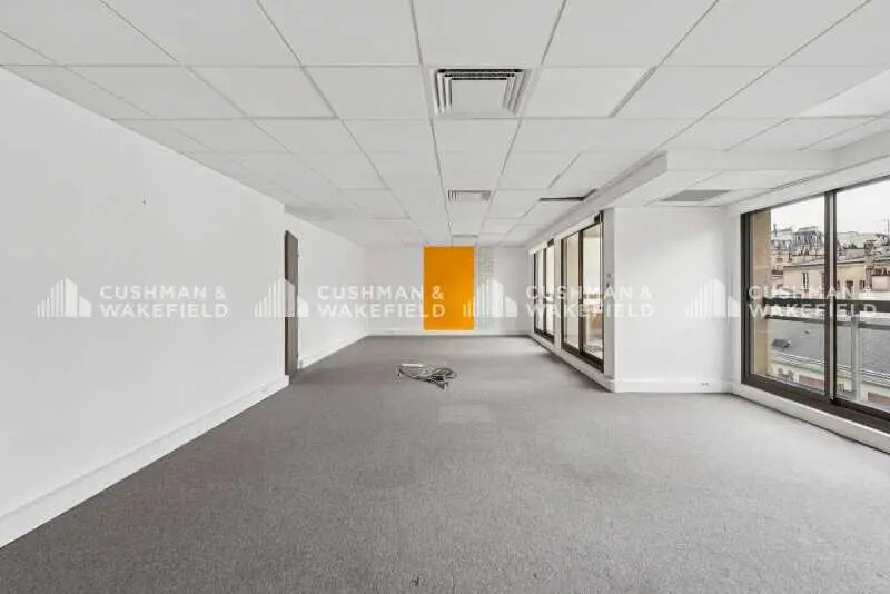 Bureau dans Neuilly-sur-Seine à vendre - Photo de l’immeuble – Image 3 sur 17