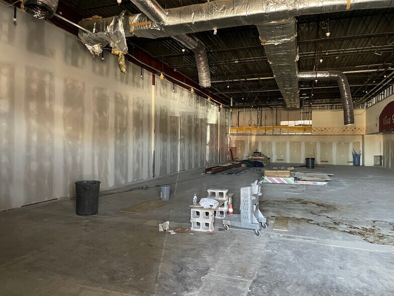 115 6th Ave, Huntington, WV à louer - Photo de l’immeuble – Image 3 sur 6