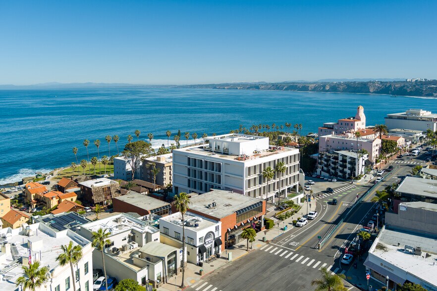 1010-1012 Prospect St, La Jolla, CA à vendre - Photo de l’immeuble – Image 2 sur 4