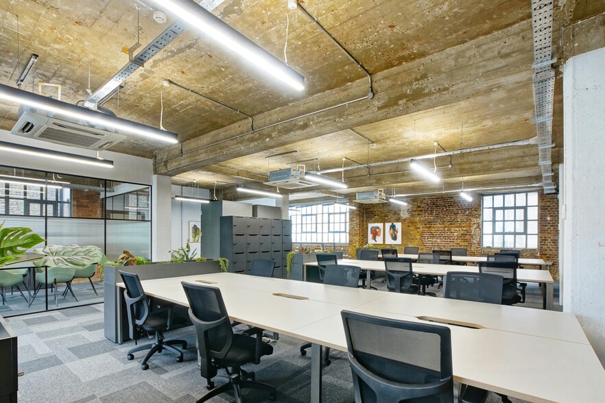 64 Essex Rd, Londres à louer - Photo de l’immeuble – Image 2 sur 25