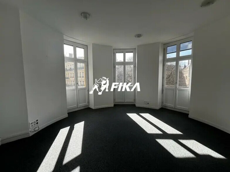 28 Rue D'Alsace Lorraine, Toulouse à louer - Photo intérieure – Image 3 sur 13