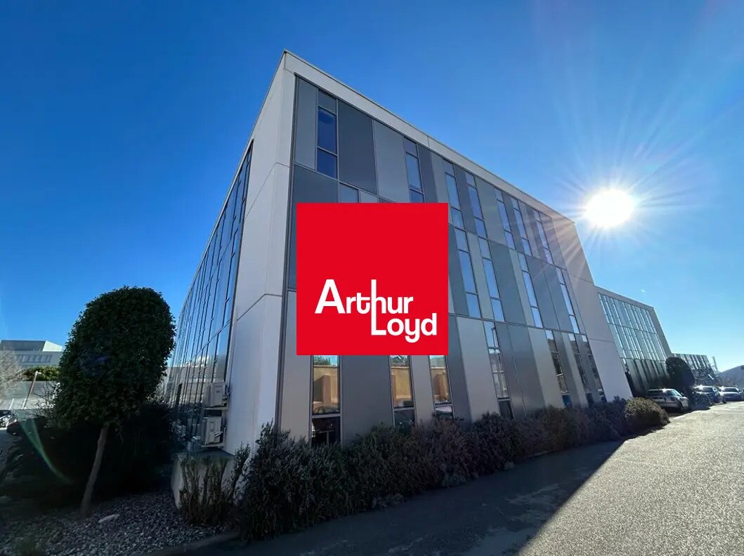 Rue Pascal Xavier Coste, Marseille à louer Photo principale– Image 1 sur 4